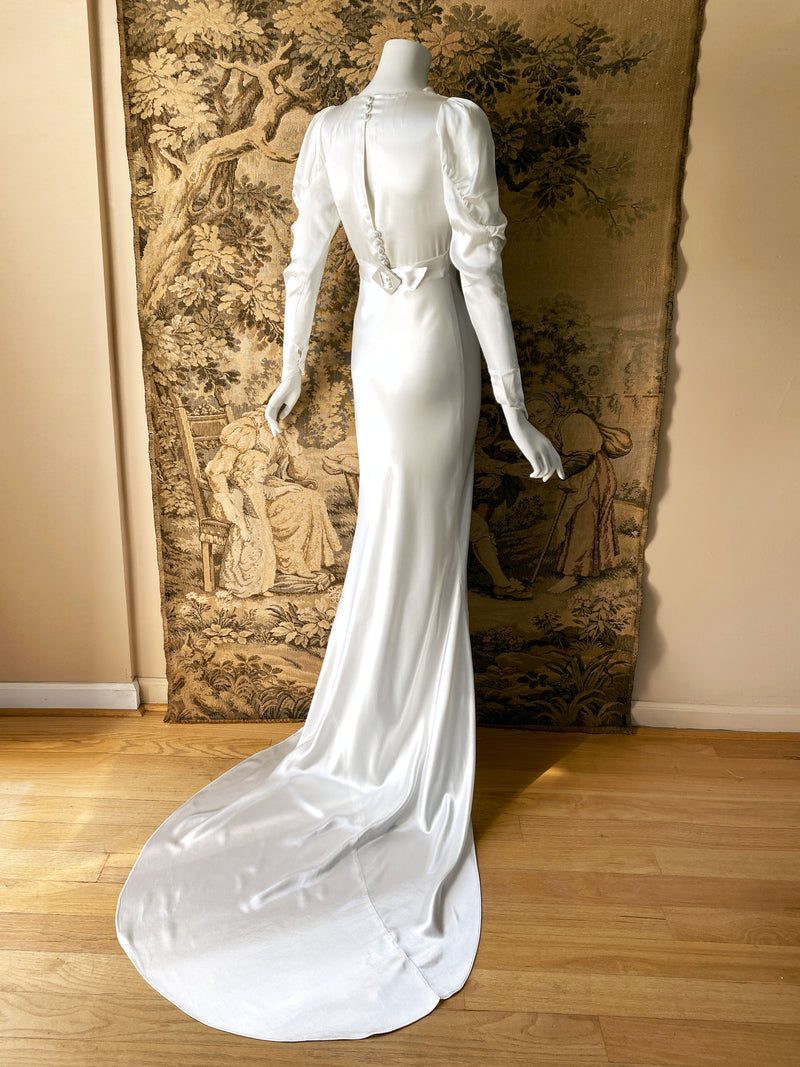 Art Deco 1930s Wedding Dress with Corsage