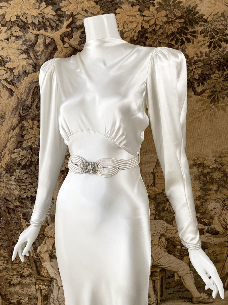 Art Deco 1930s Wedding Dress