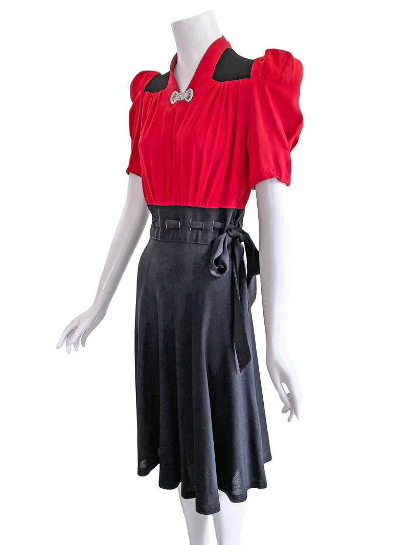 1940s Black & Red Colorblock Dress