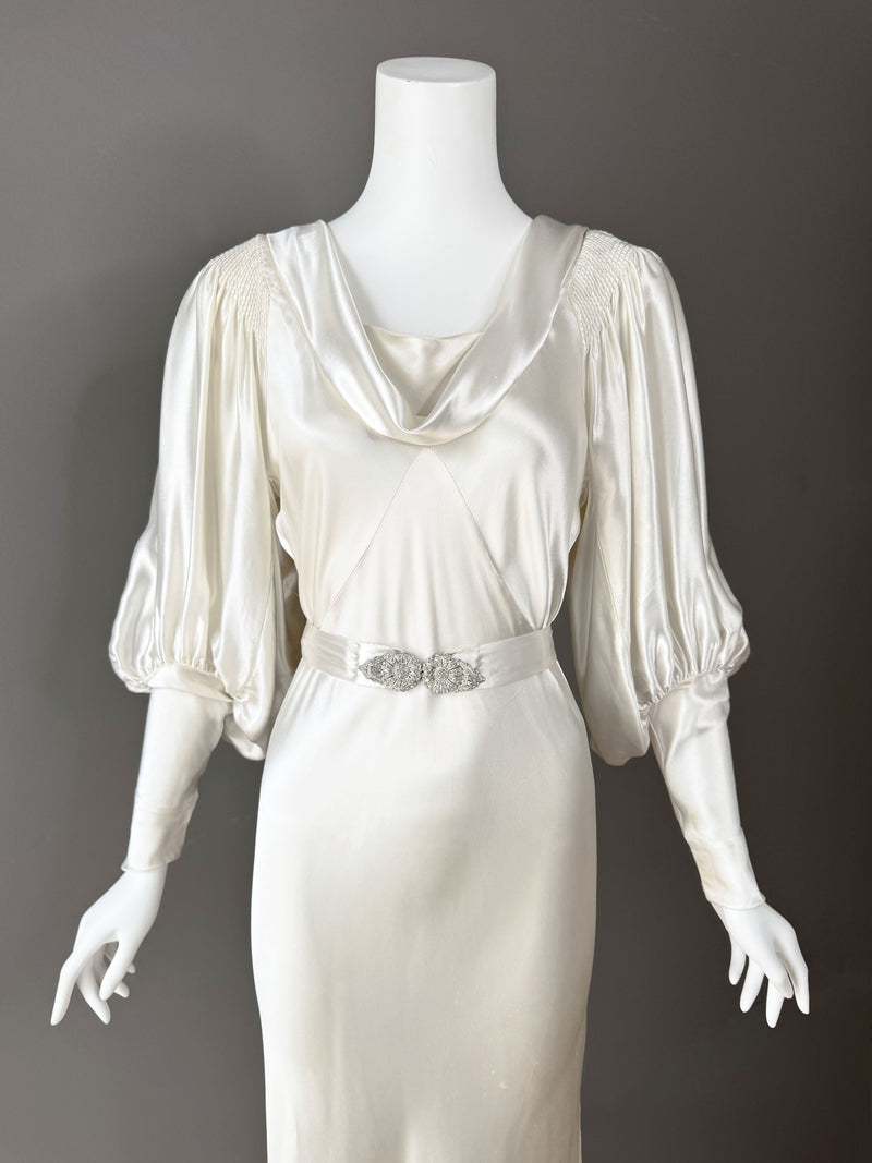 long sleeve art deco dress Cassie Gown | Long Sleeve Art Deco Wedding Dress