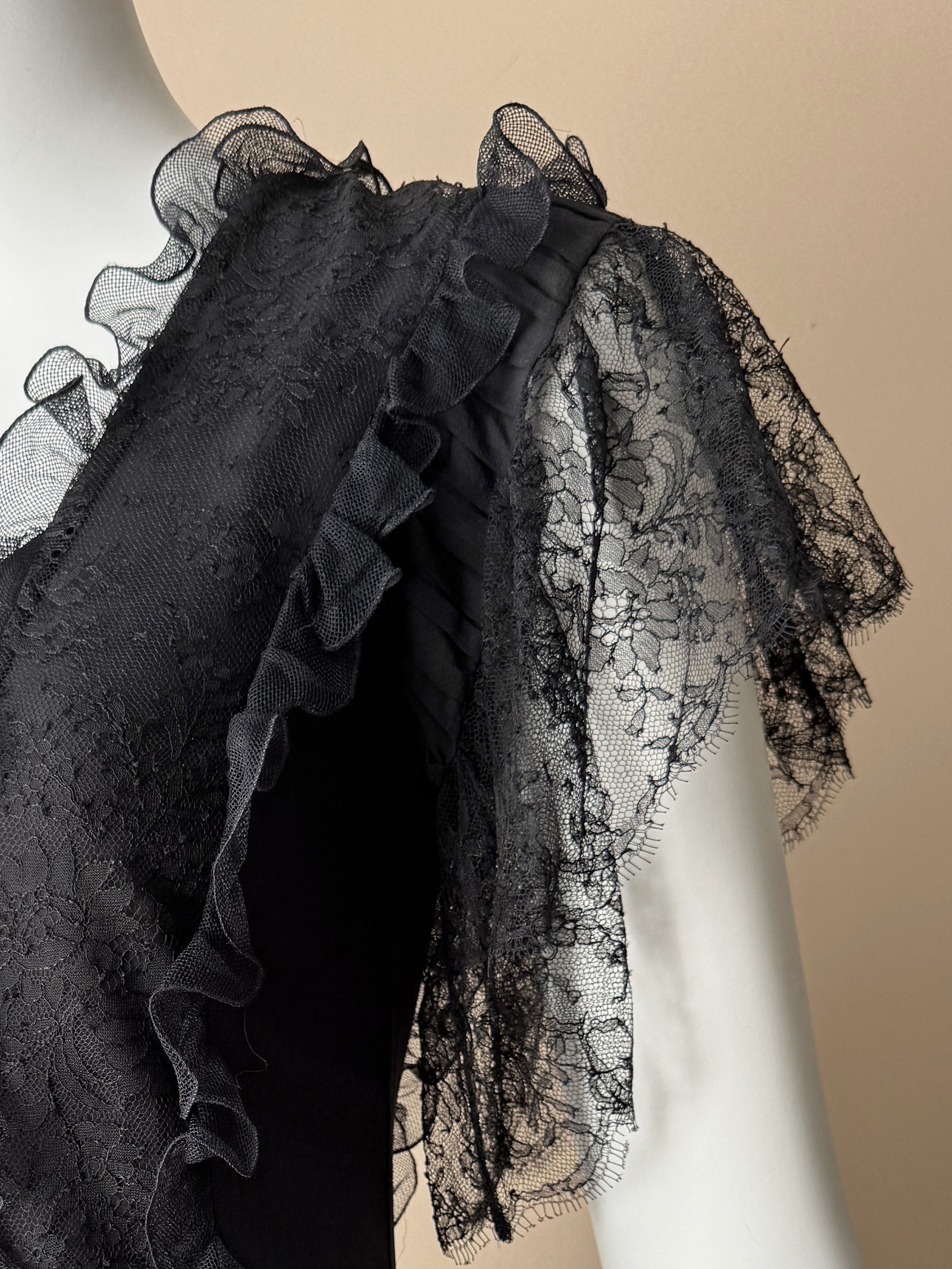 Christian Dior by John Galliano 2010 Chantilly Lace Mini Dress – Sweet Disorder Vintage