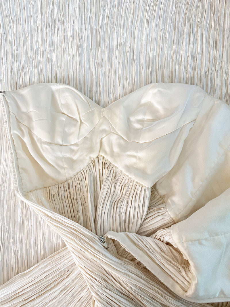 Mary McFadden Couture 1980s Plisse Dress