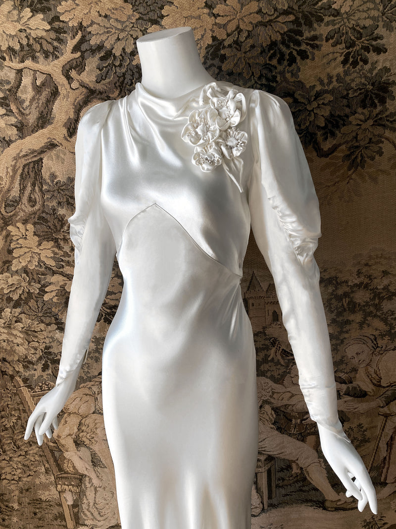 Art Deco 1930s Wedding Dress with Corsage