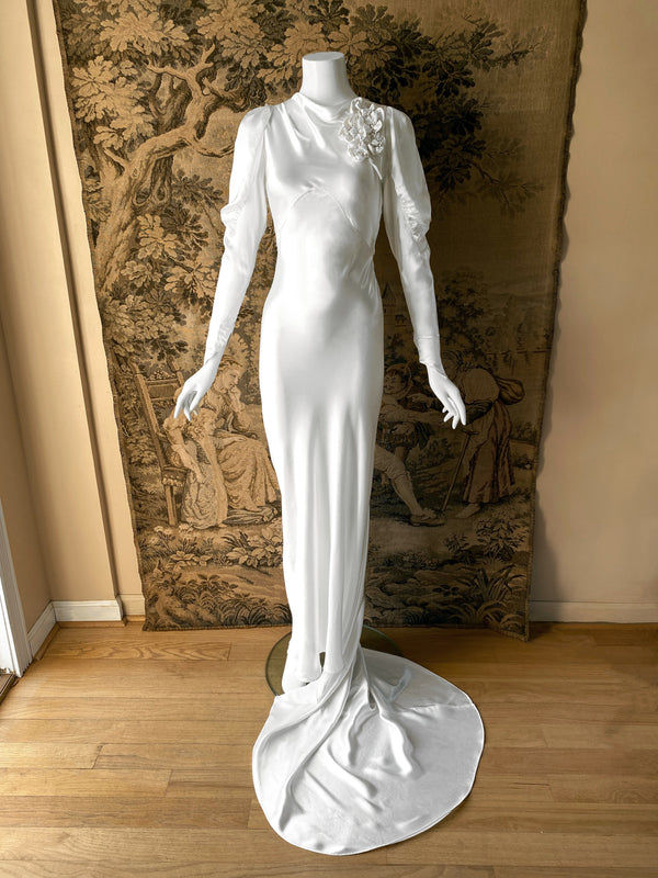 Art Deco 1930s Wedding Dress with Corsage