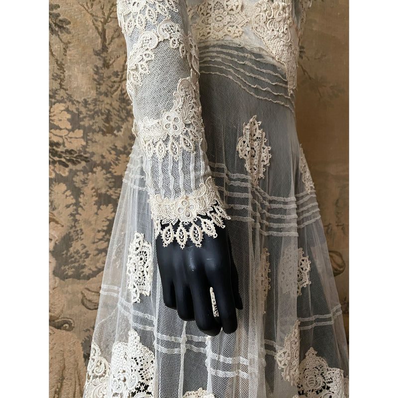 Antique Edwardian Circa 1912 Lace & Net Gown