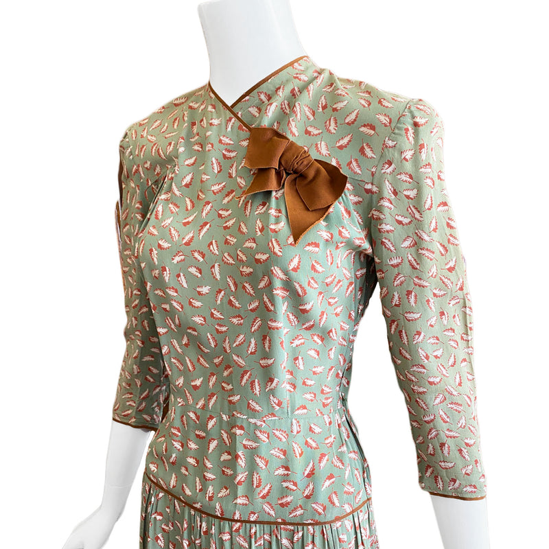 1930s Deco Leaf Print Dress