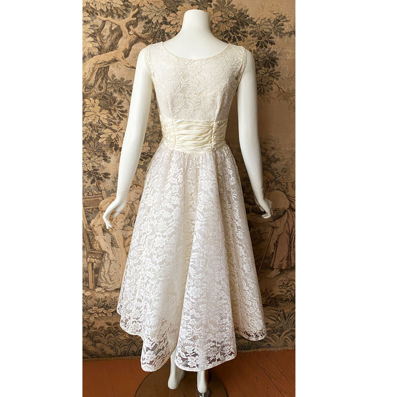 1960s Lace Wedding Dress & Bolero